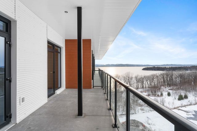 125 Cambrian Way Unit 611, Burlington, VT 05401