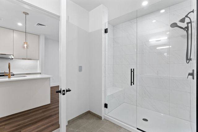 125 Cambrian Way Unit 611, Burlington, VT 05401