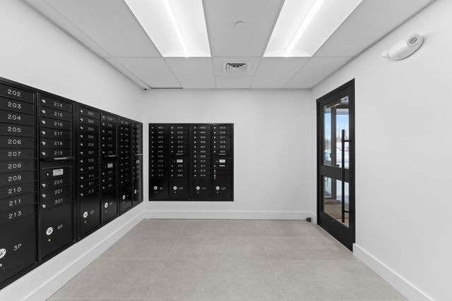 125 Cambrian Way Unit 611, Burlington, VT 05401