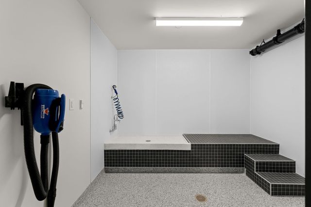 125 Cambrian Way Unit 611, Burlington, VT 05401