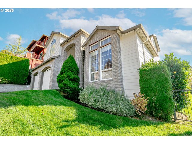 14732 Se DUKE St, Portland, OR 97236