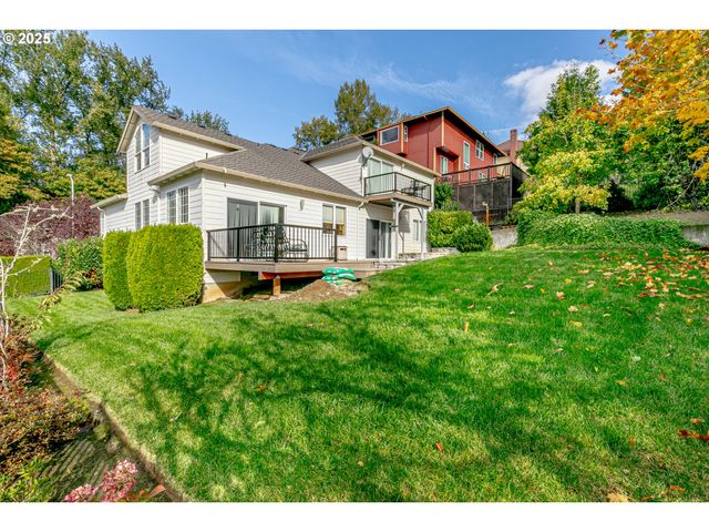 14732 Se DUKE St, Portland, OR 97236