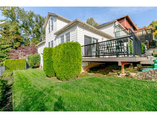 14732 Se DUKE St, Portland, OR 97236