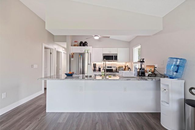 935 47TH AVENUE N, St Petersburg, FL 33703