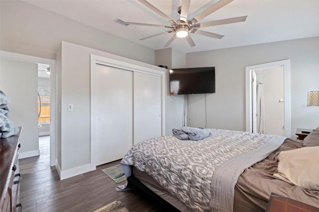 935 47TH AVENUE N, St Petersburg, FL 33703