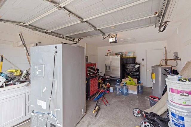 935 47TH AVENUE N, St Petersburg, FL 33703