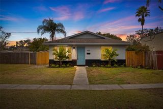 935 47TH AVENUE N, St Petersburg, FL 33703