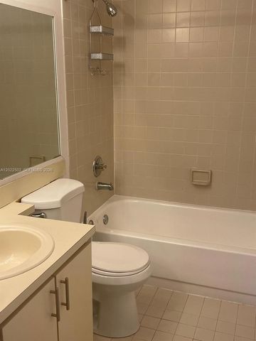 9880 Hammocks Blvd 101-43, Miami, FL 33196
