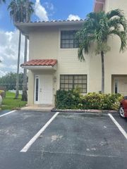 9880 Hammocks Blvd 101-43, Miami, FL 33196