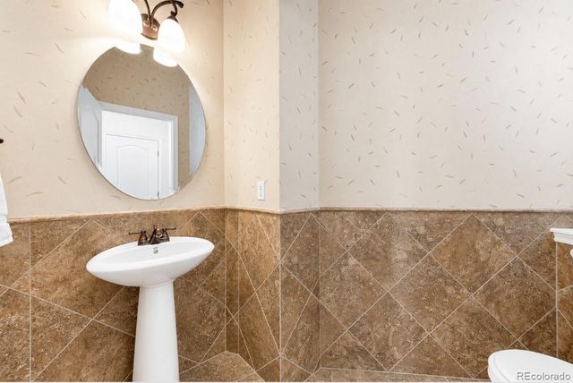 10825 Heatherton Street, Highlands Ranch, CO 80130