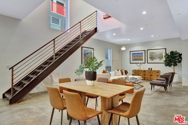 803 Wilcox Avenue 7, Los Angeles, CA 90038