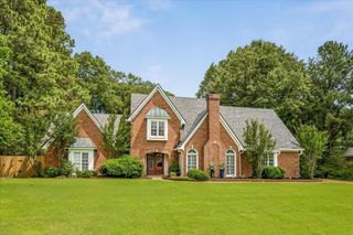 9324 OAK KNOLL CV, Cordova, TN 38018