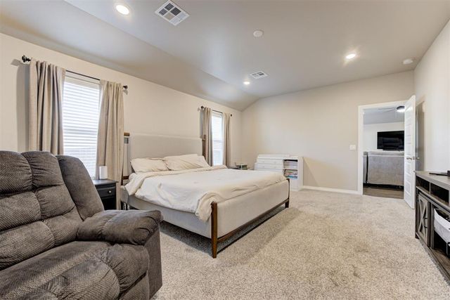 10401 NW 26th Street, Yukon, OK 73099