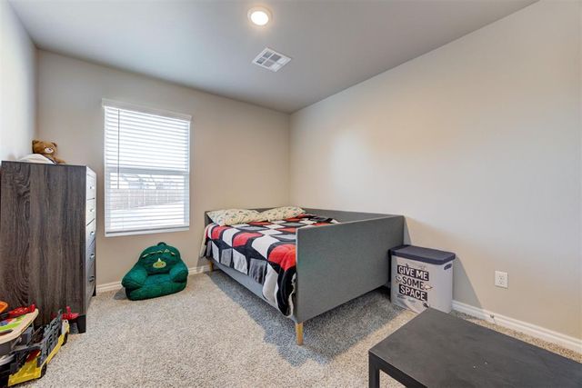 10401 NW 26th Street, Yukon, OK 73099