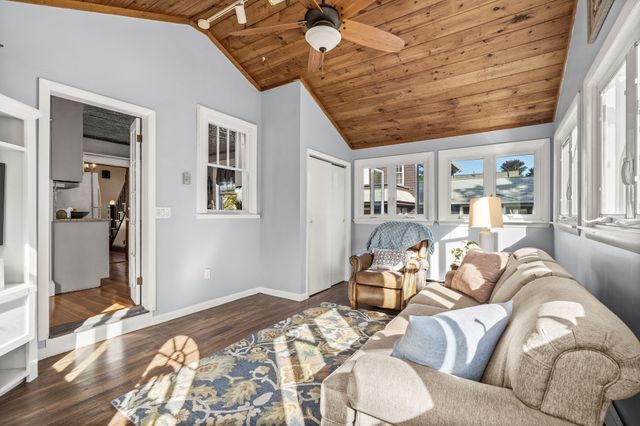 132 Luce St, Lowell, MA 01852
