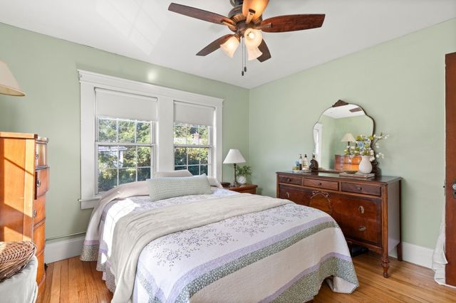 132 Luce St, Lowell, MA 01852