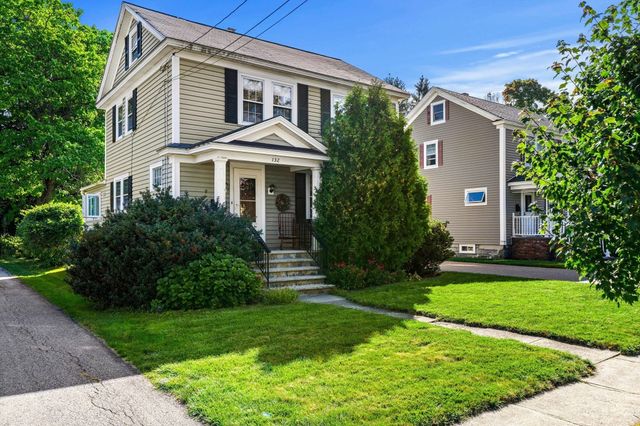 132 Luce St, Lowell, MA 01852