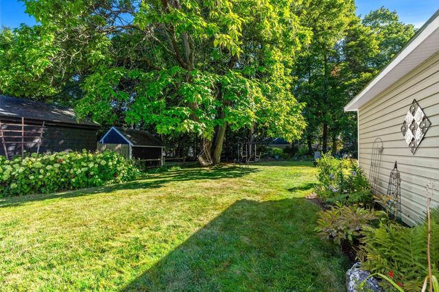 132 Luce St, Lowell, MA 01852