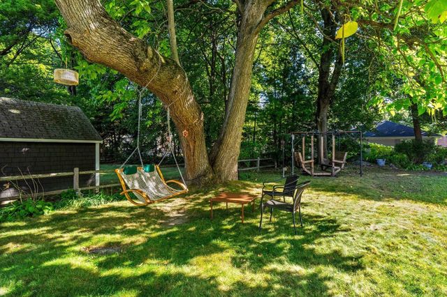 132 Luce St, Lowell, MA 01852