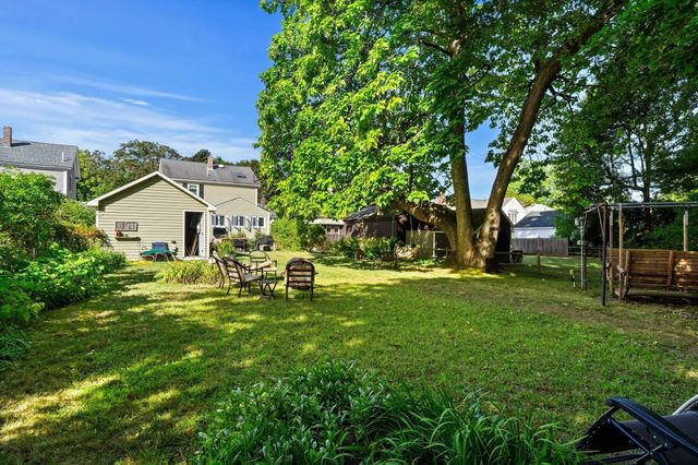 132 Luce St, Lowell, MA 01852