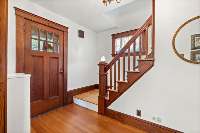 132 Luce St, Lowell, MA 01852