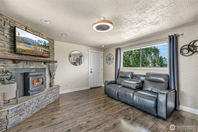 1835 E Smith Road, Bellingham, WA 98226