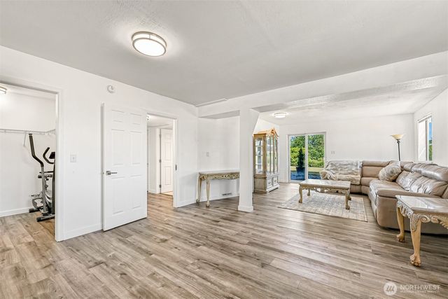 1835 E Smith Road, Bellingham, WA 98226
