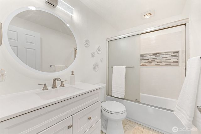 1835 E Smith Road, Bellingham, WA 98226