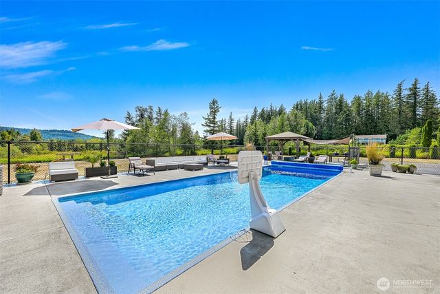 1835 E Smith Road, Bellingham, WA 98226