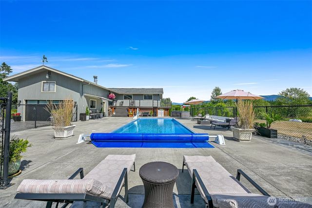 1835 E Smith Road, Bellingham, WA 98226