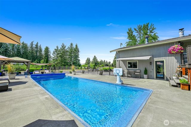 1835 E Smith Road, Bellingham, WA 98226