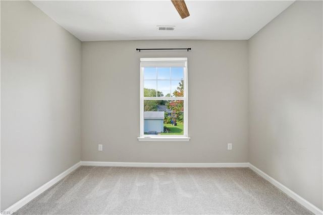1011 Melton ST, Chesapeake, VA 23324
