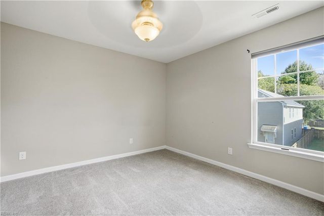 1011 Melton ST, Chesapeake, VA 23324