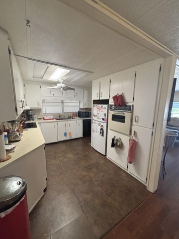 6445 Cypress Lane, Atlantis, FL 33462