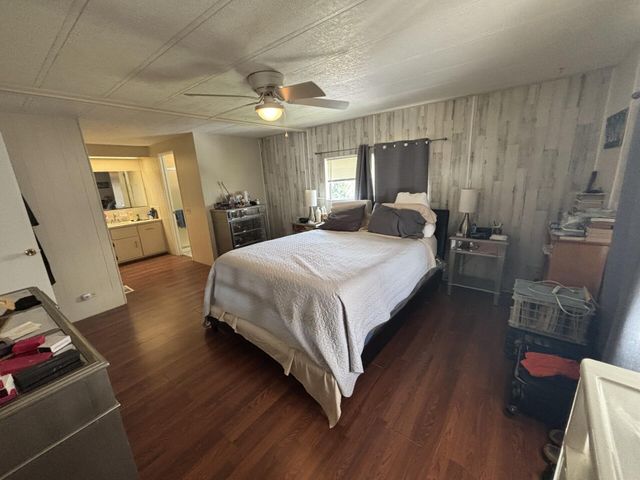 6445 Cypress Lane, Atlantis, FL 33462