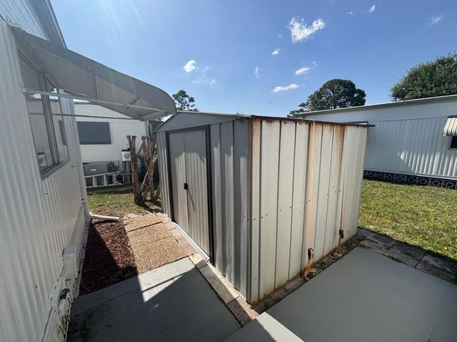 6445 Cypress Lane, Atlantis, FL 33462