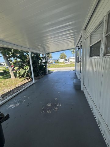 6445 Cypress Lane, Atlantis, FL 33462