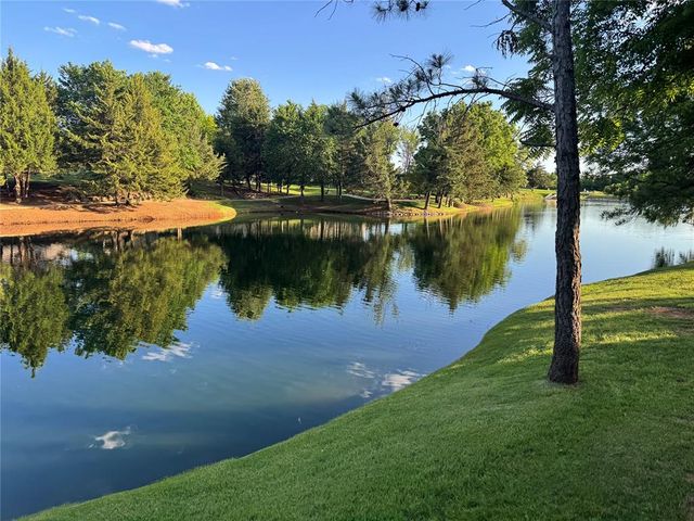 2308 W Mickey Drive, Mustang, OK 73064