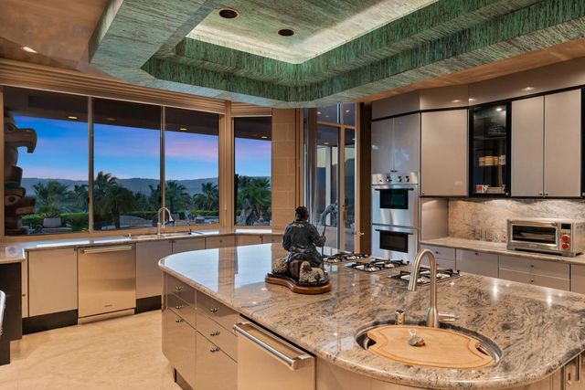 10 Verde Vista Lane, Rancho Mirage, CA 92270