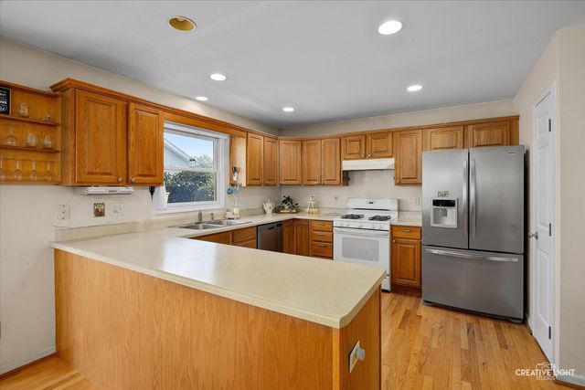 111 Salem Drive, Dekalb, IL 60115