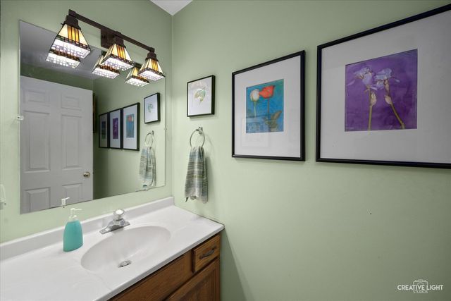 111 Salem Drive, Dekalb, IL 60115