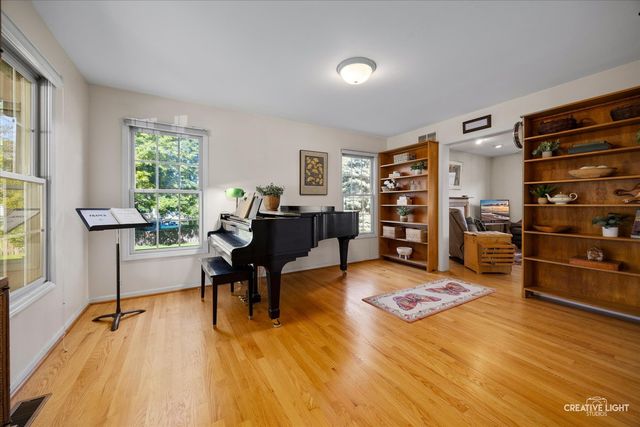 111 Salem Drive, Dekalb, IL 60115