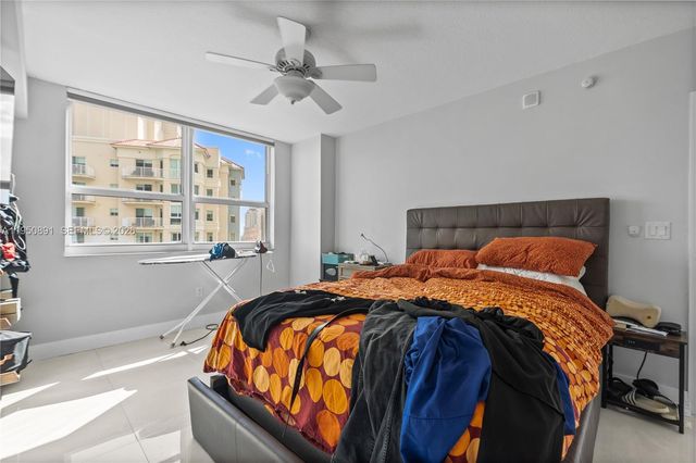 19501 W Country Club Dr 1904, Aventura, FL 33180