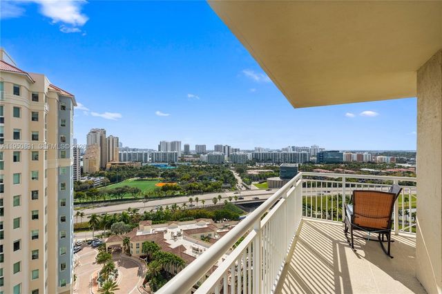 19501 W Country Club Dr 1904, Aventura, FL 33180