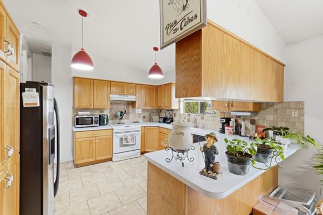 1662 S 1200 W, Woods Cross, UT 84087