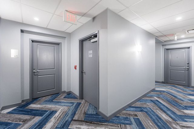 1124 Lake Street 411, Oak Park, IL 60301