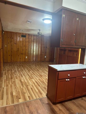 9161 Meadowood St, Baton Rouge, LA 70815