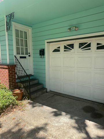 9161 Meadowood St, Baton Rouge, LA 70815
