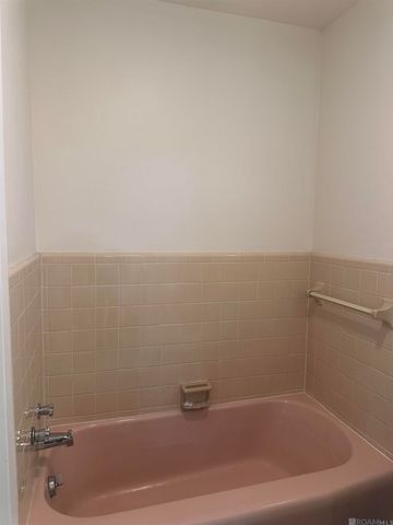 9161 Meadowood St, Baton Rouge, LA 70815