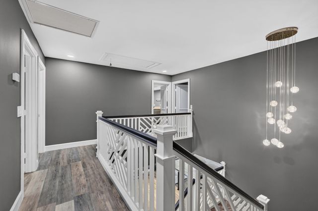 2435 PRESIDENTIAL Way G, West Palm Beach, FL 33401